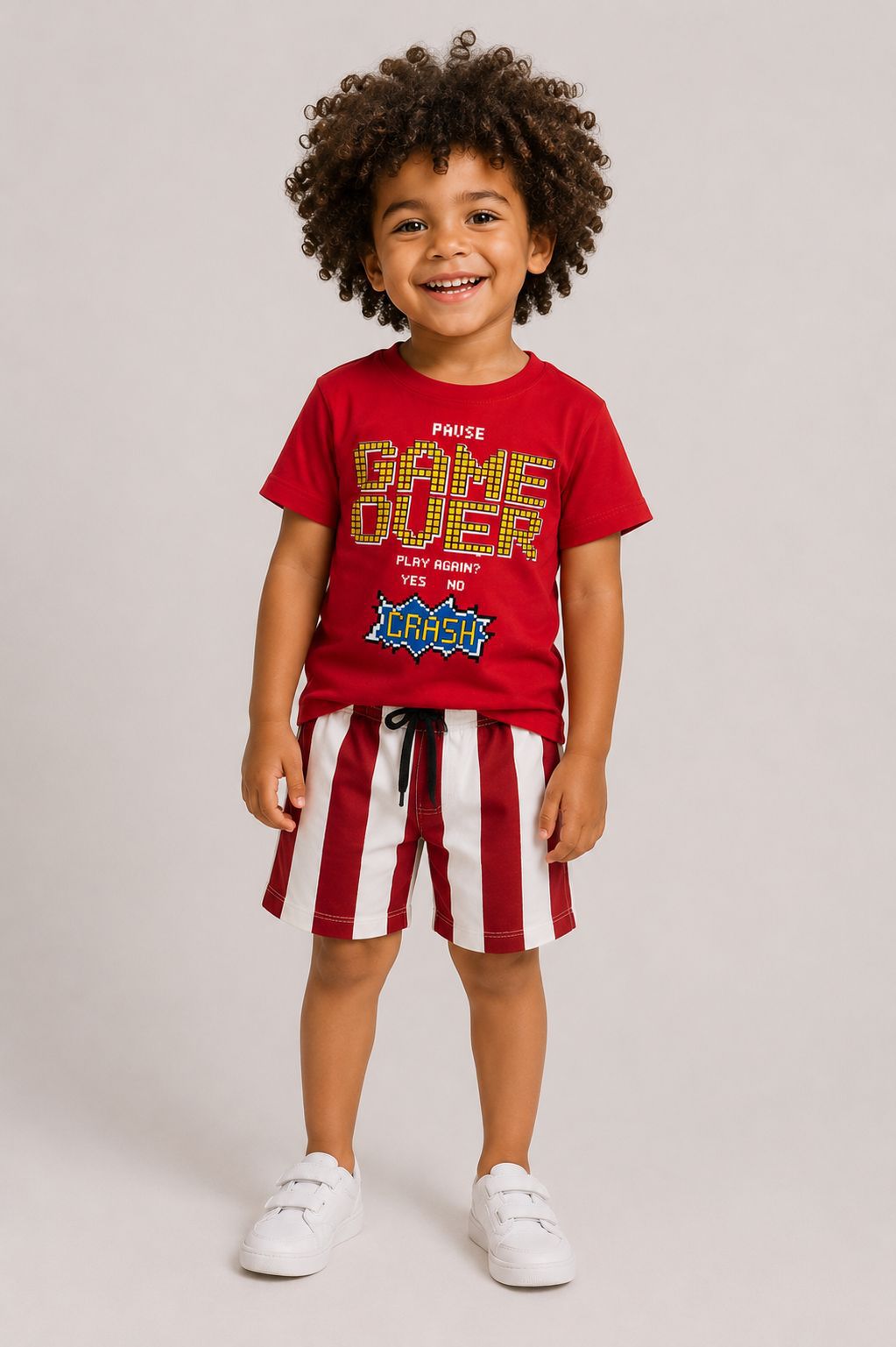 Conjunto infantil masculino Game Over: camiseta vermelha com estampa Game Over e bermuda listrada vermelha e branca