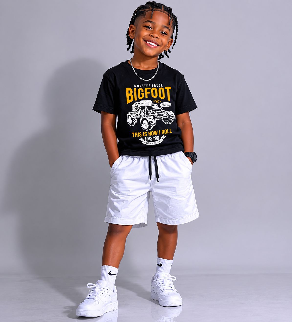 Conjunto infantil masculino Bigfoot: camiseta preta com estampa Monster Truck e bermuda branca